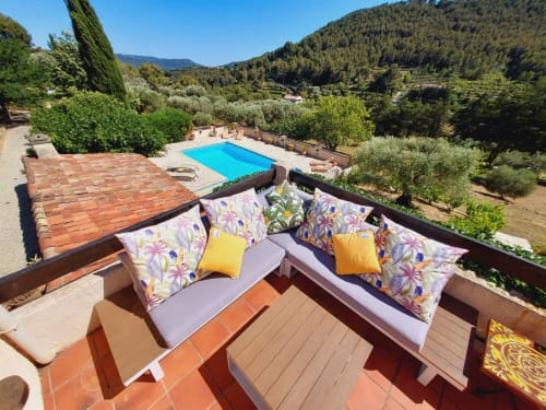 Jc-conciergerie – intendance – gardiennage – propriété - maison secondaire – conciergerie privée- location –- var – Le Castellet –  location saisonnière – clé – maintenance – gestion locative – conciergerie – services – vacances – Villa Marco– côte d’azur – villa avec piscine_location saisonniere-location vacances-8 personnes