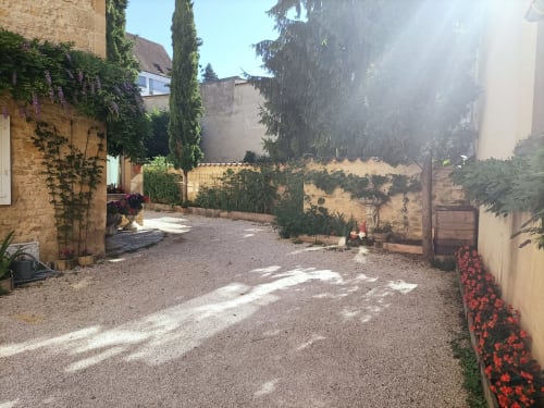 Le Parking- Chambres d'hôtes Chez Alisa et Daniel