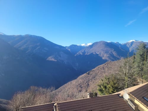 Vista panorámica a la montaña del  balcón