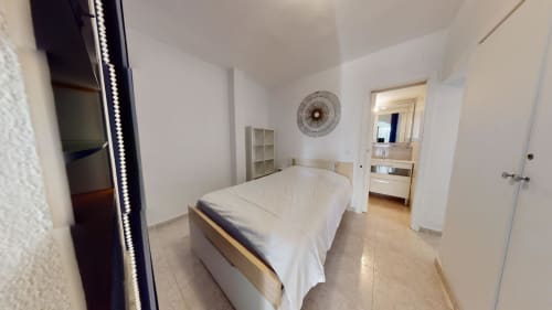 chambre, salle de bain