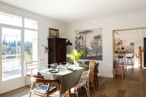 Salle à manger pour 9, Eyragues, baignée de lumière