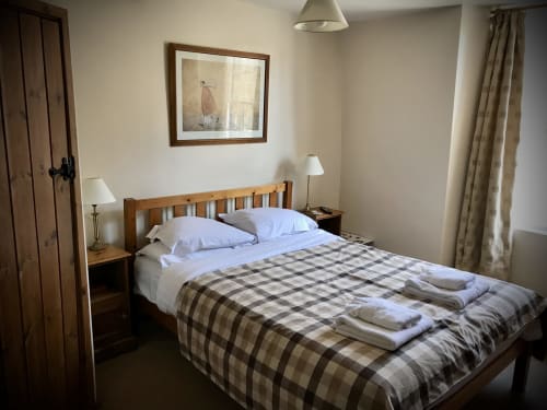 The White Horse Inn - Clun, Shropshire, England, Pub, restaurant, B&B