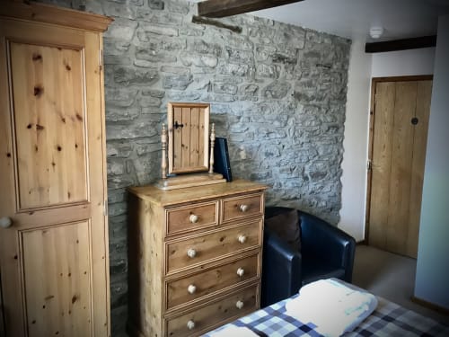 The White Horse Inn - Clun, Shropshire, England, Pub, restaurant, B&B