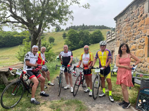 Profitez de la convivialité de vous mêler à vos hôtes.