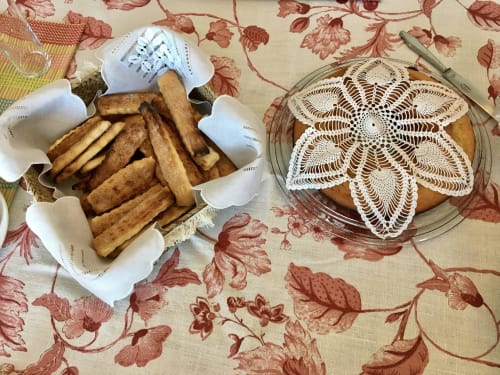 Homemade pastries and baked goods displayed at Casa das Jardas rural B&B in Ladoeiro, Portugal
