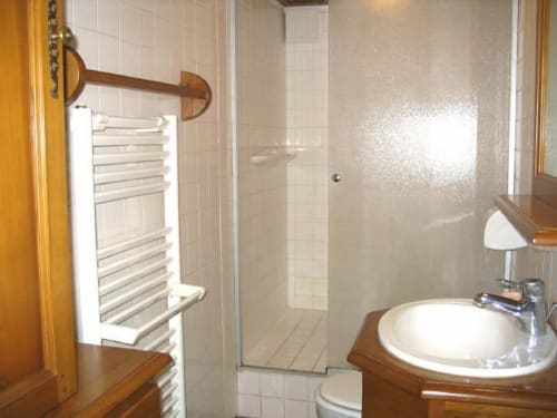 salle de bains toilette gîte les Pins Saint-Jean-de-Monts