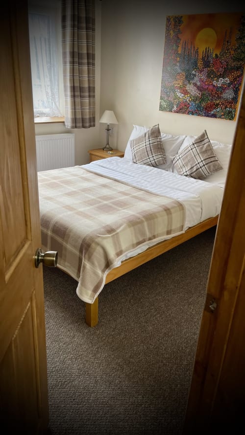 The White Horse Inn - Clun, Shropshire, England, Pub, restaurant, B&B