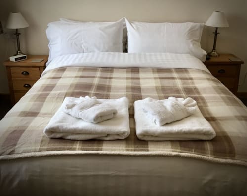 The White Horse Inn - Clun, Shropshire, England, Pub, restaurant, B&B