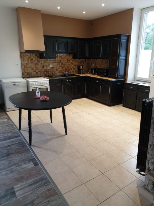 Gîte De Louvegan - Gîte de groupe, 14 personnes, Gorron, Mayenne, Laval, Piscine, Piscine couverte, Campagne
