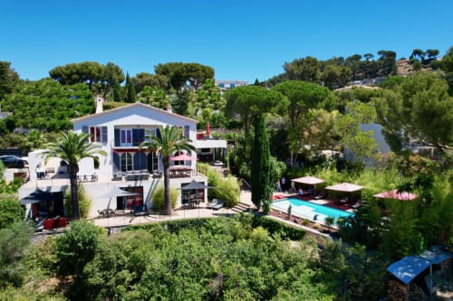 drone view pool and cactus house pool - The Address Cassis - bed and breakfast and boutique hotel Cassis - outdoor pool