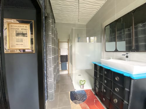 Salle de bains avec douche-dressing-attenant à la chambre-ô clair de lune
