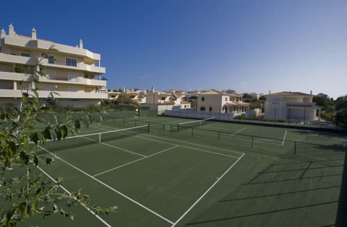 tennis court | Apartment Rosal CB – Cozy Beachside Stay in Albufeira