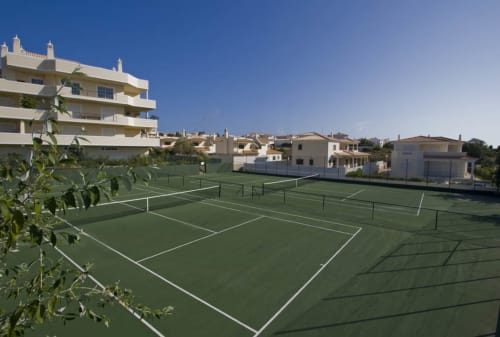 tennis court | Apartment Rosal CM – Stylish Apartment Close to Albufeira’s Attractions