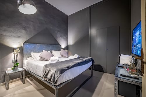 Superior Family | Florence | Mama's Home Florence