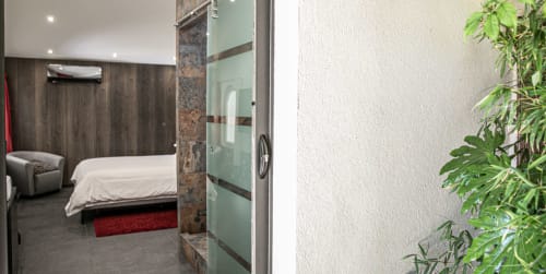 spa entrance - The Address Cassis - guest rooms and luxury boutique hotel Cassis - outdoor swimming pool