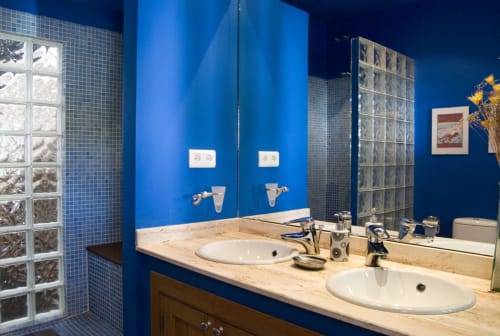 ensuite bathroom with shower