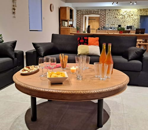 Aperitif trinken auf Clos Delamare in der Unterkunft La Moussette