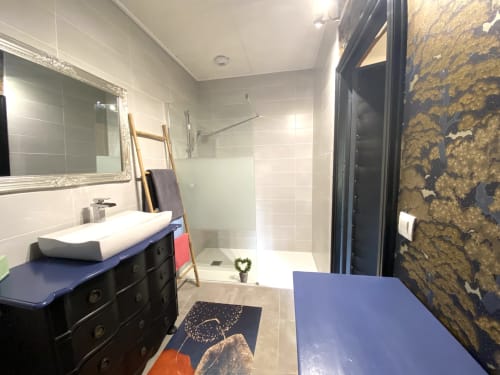 Salle de bain spacieuse-douche à l’italienne-chambre confort