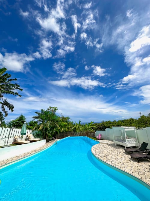 Bienvenue à l'hôtel Le Paille En Queue