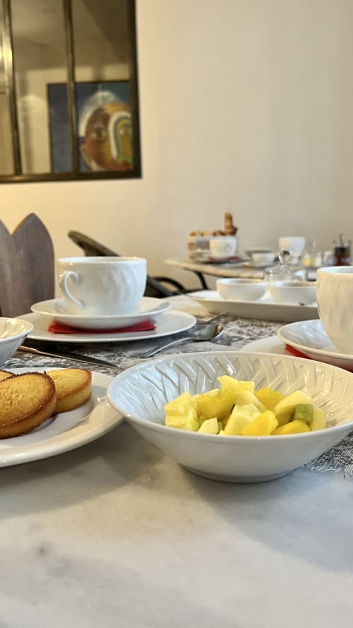 Plateau petit déjeuner - Hôtel La Cour Carrée