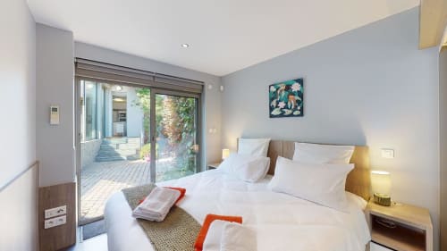 Villa Les Bougainvilliers-Sanary sur Mer-Portissol-8 people-holiday villa-seasonal rental-holiday rental-heated swimming pool-air conditioning-modern house-holidays-var-JC Conciergerie-studio-double bedroom