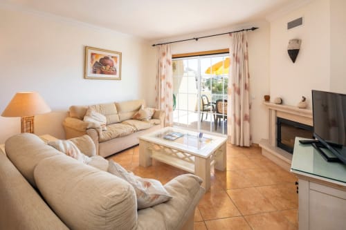 living area | Rosal CN Apartment – Family-Friendly Comfort in Albufeira