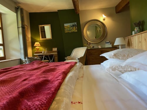 jolie chambre,hotel,gites,hôtels,hotel,hotels,lou riouclar, méolans-revel,hôtel,camping barcelonnette | camping rioclar, route de barcelonnette, méolans-revel, frankrijk,camping,barcelonnette,chambre d'hôtes,spa hotel,