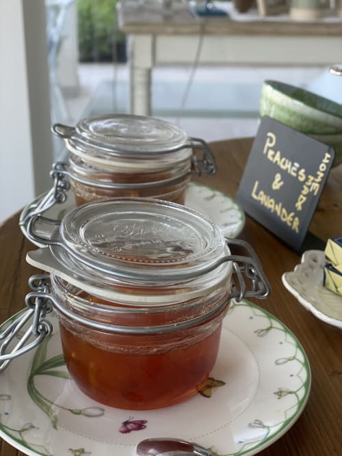 Homemade preserves in glass jars with lavender label at Verdolivo B&B, Sale Marasino
