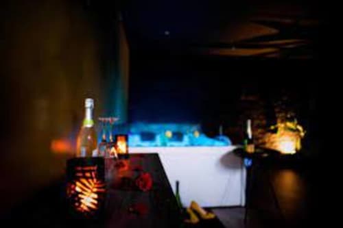 Love Suite & SPA - Le LOFT - Royan Médis - Terrasse et salon de jardin - balnéo spa - séjour romantique - séjour en couple - 