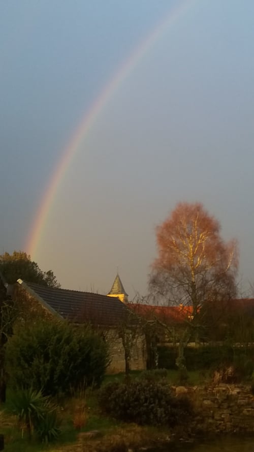 Arc en ciel depuis La Closerie, gîte de charme en Bourgogne