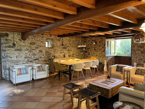 Turismo Rural O Vilar, lo rustico y lo moderno coexisten de manera armoniosa.
