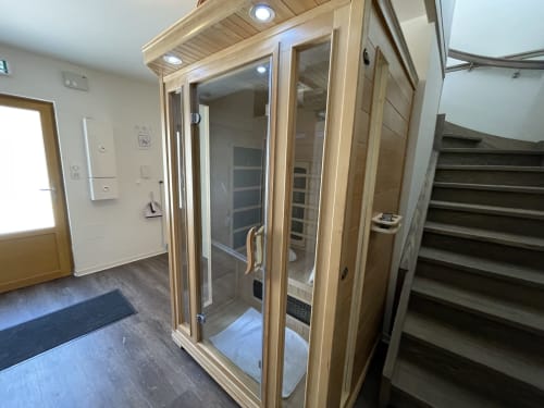 Sauna | Escalier | Porte