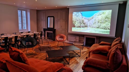 salon projecteur moment detente convival bourgogne