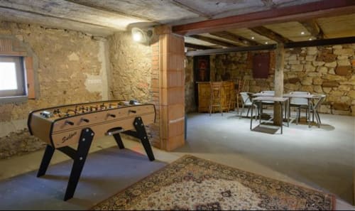Jeux | Chaises | Table | Tapis
