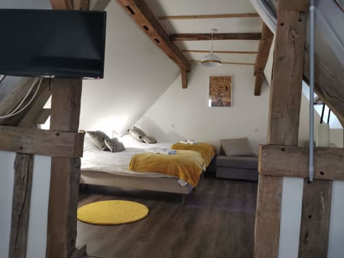 Lit | Tapis | Oreiller | Couverture | Photo