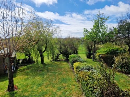 Vue dégagée sur le parc de la chambre "Le Bugul" votre séjour aux maisons de Kerdavid ile à belle ile en mer