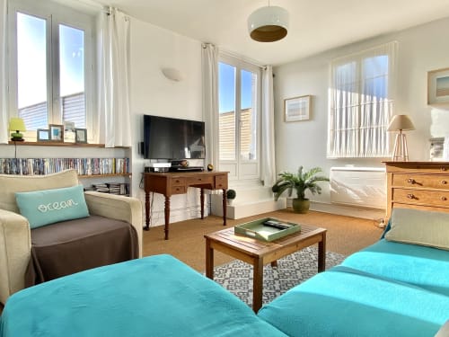 le bon pressoir, la terrasse louvard, les paris normands, lesparisnormands, arnaud mascarel, la clef des villes, appartement à louer, location à la nuit, location de vacances, plage de Villers sur mer, Villers-sur-mer, Deauville, Trouville, Cabourg, Normandie, Normandy, Jo 2024, Jeux olympiques paris 2024, front de mer, bord de mer, vue mer, balcon plein ciel, terrasse plein ciel