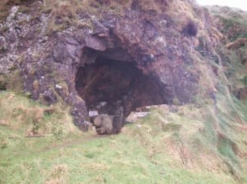 Wee House of Malin, History, Our Lady's Statue