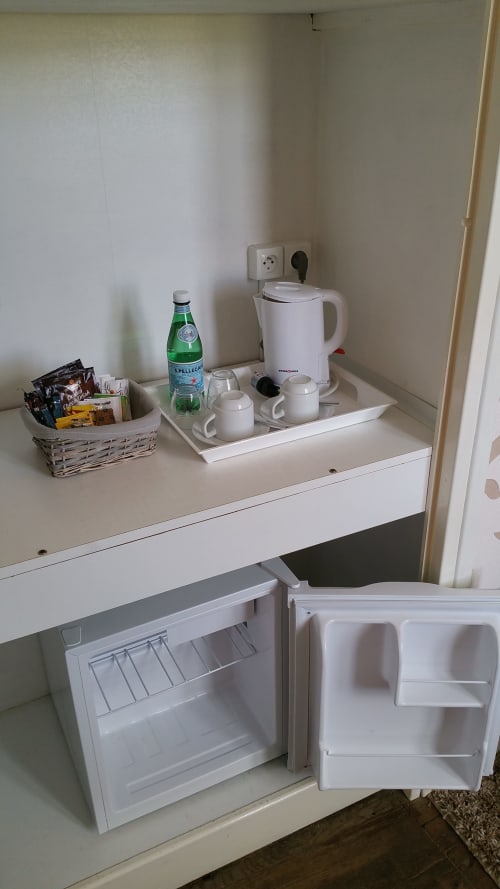 suite junior, salon, boissons gratuites, réfrigérateur