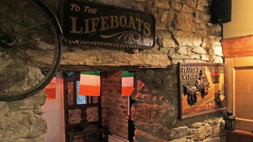 Cosy atmosphere, friendly locals, tasty pints
