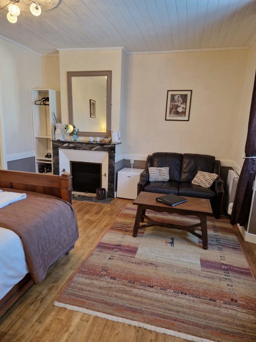 Chambre double, chambre, canapé