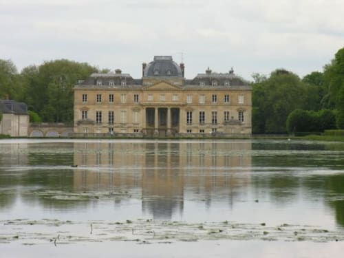 chateau du Marais, hotel, chambre dhote, chateau de la vierge, bure sur yvette