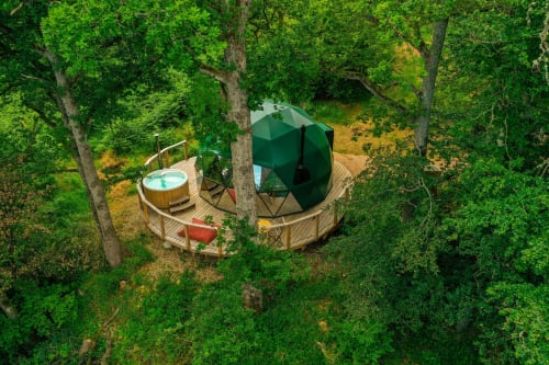 Hébergement insolite avec spa privatif - Bois de Luna - Auvergne
