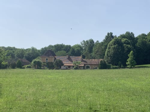 Le Clos 1855 - Périgord - Séjour en Périgord romantique - chambres d'hôtes adultes seulement - chambres modernes et confort Périgord - Dordogne - Piscine extérieure et petit déjeuner - 