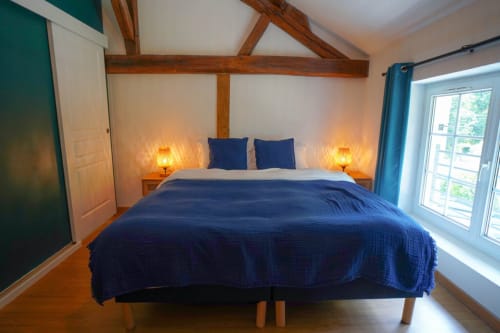 location maison bourgogne Yonne famille padel enfants piscine grand groupe cousinade 15 personnes week-end gîte