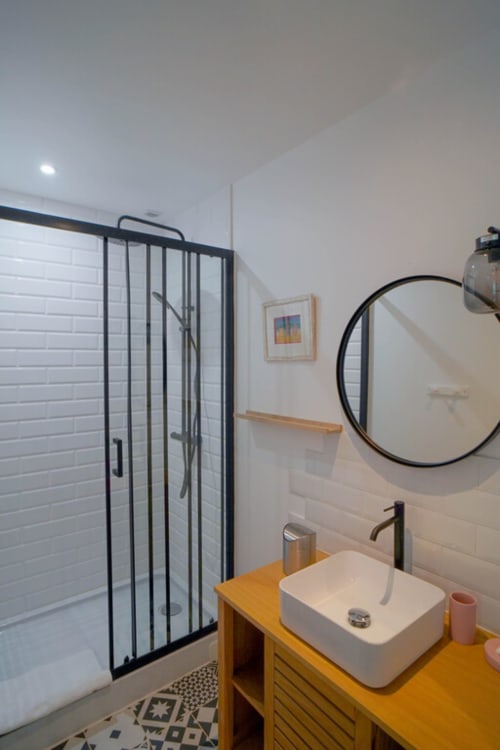 location maison bourgogne Yonne famille padel enfants piscine grand groupe cousinade 15 personnes week-end gîte