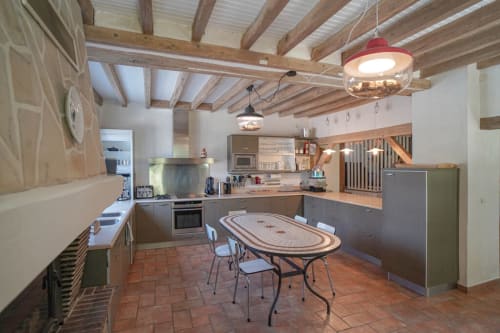 location maison bourgogne Yonne famille padel enfants piscine grand groupe cousinade 15 personnes week-end gîte