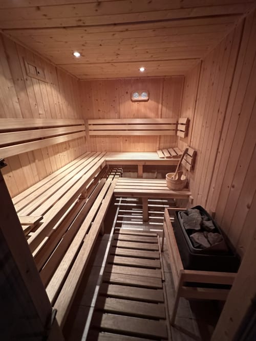 location la Joue du loup, Oreeduloup, montagne, ski, chalet Japp'loup 10/12 personnes, chalet Grand Loup 14/16 personnes, studio ptilou B36, melezes des chaumates, sauna