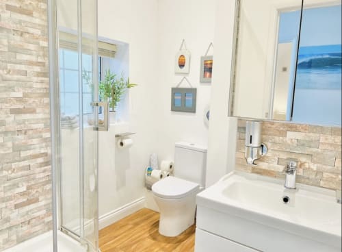 Home - Westward Ho - Bideford - Devon - BnB - Uk - Holiday - Hot Tub - Comfortable - great views - walking close by - nature