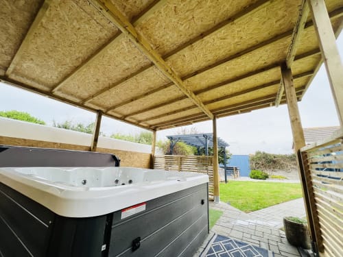 Home - Westward Ho - Bideford - Devon - BnB - Uk - Holiday - Hot Tub - Comfortable - great views - walking close by - nature